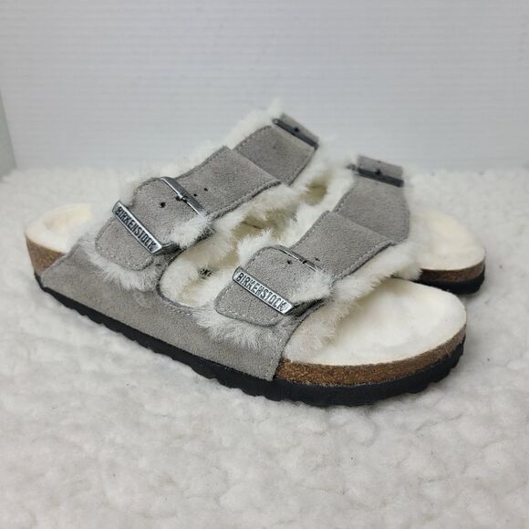 Birkenstock light gray sandals with adjustable straps and cork footbed - Picture 1 of 10